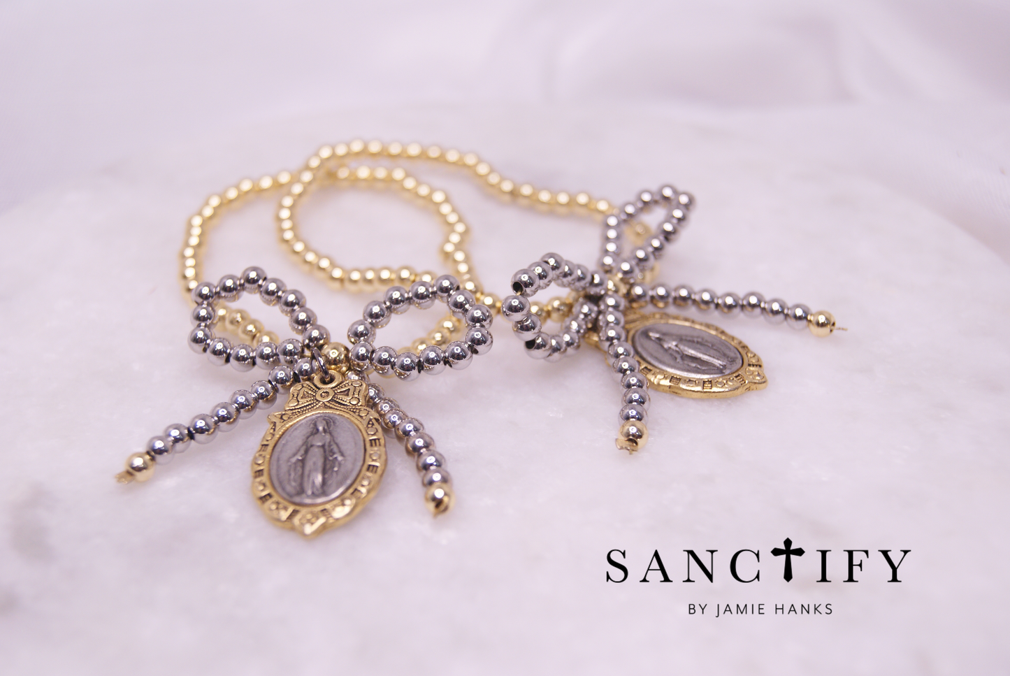 Bow Mary Bracelet