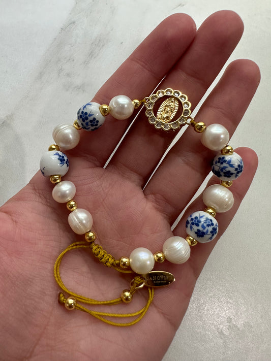 Queen of Peace Bracelet
